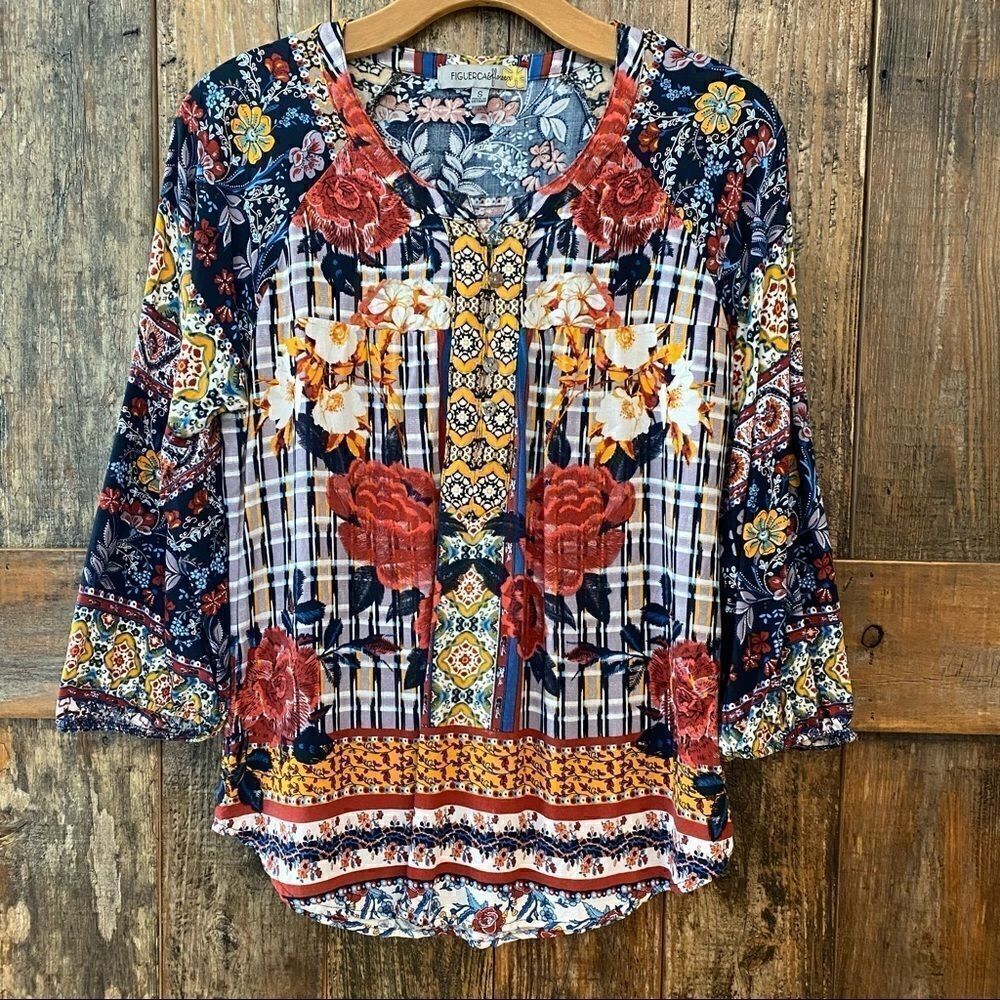 Figueroa & Flower Sz S Navy Blue Mixed Floral Pattern BOHO Relaxed Fit Blouse - Picture 2 of 10